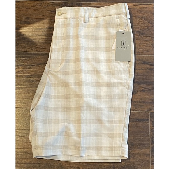 PGA Tour Other - PGA Tour Men's 38W Golf Shorts Moisture Wicking Stretch Fabric UPF 50 Beige NEW